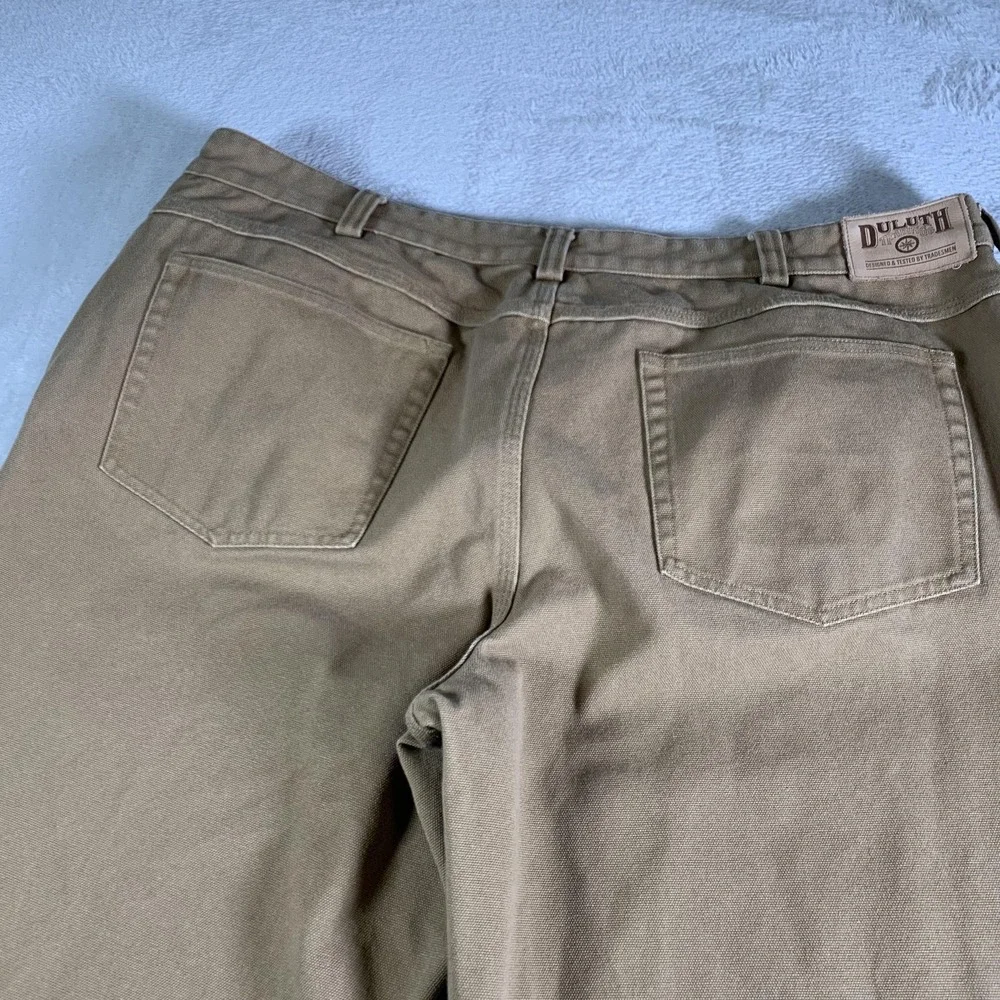 Duluth Trading Co Pants Mens 42x30 Khaki Canvas Relaxed Fit Workwear‎ 5 Pocket - Picture 12 of 13